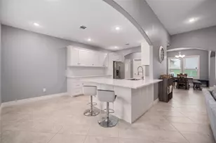 1131 Appaloosa Cir, Angleton, TX 77515 - Photo 9