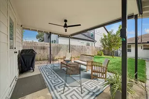 2018 Libbey Dr, Houston, TX 77018 - Photo 19