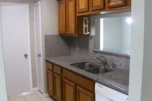 1714 Rebecca Ln, Conroe, TX 77301 - Photo 5