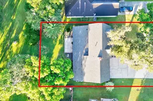 235 S Amherst Dr, West Columbia, TX 77486 - Photo 43