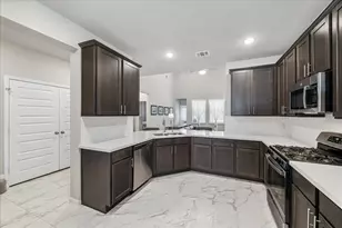 12898 Lime Stone Ln, Conroe, TX 77303 - Photo 9