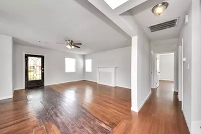 7504 Elm Street, Houston, TX 77023 - Photo 19