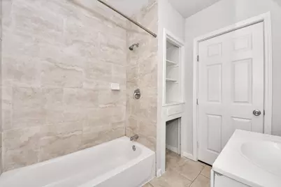 7504 Elm Street, Houston, TX 77023 - Photo 25