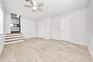 7504 Elm St, Houston, TX 77023 - Photo 17