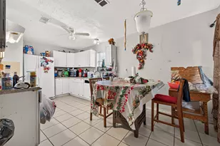 4845 E Ridge Creek Dr, Houston, TX 77053 - Photo 15