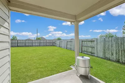 1015 Honeysuckle Vine Drive, Rosenberg, TX 77469 - Photo 27
