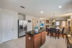 1015 Honeysuckle Vine Dr, Rosenberg, TX 77469 - Photo 13