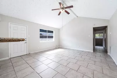14511 Sequoia Bend Boulevard, Houston, TX 77032 - Photo 5
