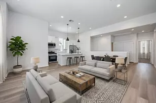 9803 Fulton Pk Ln, Houston, TX 77076 - Photo 15