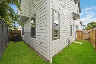 9803 Fulton Park Lane, Houston, TX 77076 - Photo 29