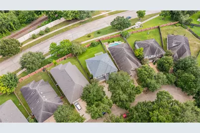 11010 S Auden Circle, Missouri City, TX 77459 - Photo 25