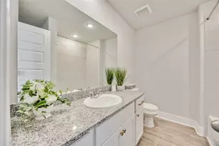 13451 Sun Cay Dr, Houston, TX 77047 - Photo 25