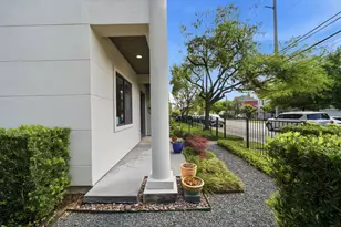 629 W 8th St, Houston, TX 77007 - Photo 27
