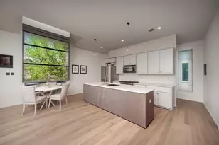 629 W 8th St, Houston, TX 77007 - Photo 3