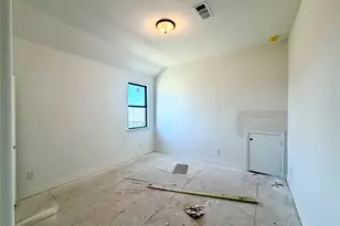 2018 Indigo Rdg Dr, Crosby, TX 77532 - Photo 29