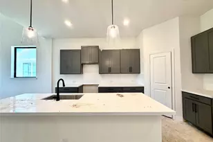 2018 Indigo Rdg Dr, Crosby, TX 77532 - Photo 23
