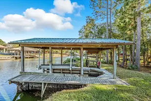 52 Hunters Creek Dr, Huntsville, TX 77340 - Photo 35