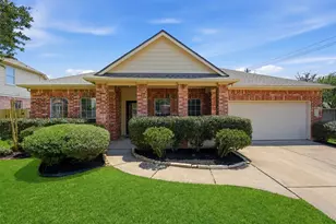 1760 Cypress Meadows Dr, Dickinson, TX 77539 - Photo 39