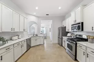 1760 Cypress Meadows Dr, Dickinson, TX 77539 - Photo 7