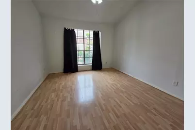 8055 Cambridge Street #58, Houston, TX 77054 - Photo 5