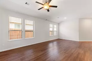 14457 Sugar Pines Dr, Conroe, TX 77302 - Photo 5