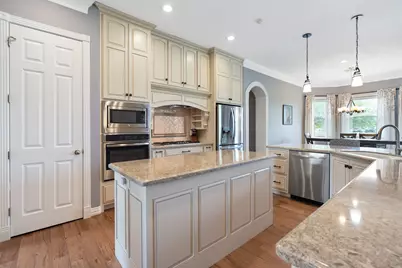 4010 Adobe Arch Court, Richmond, TX 77406 - Photo 9