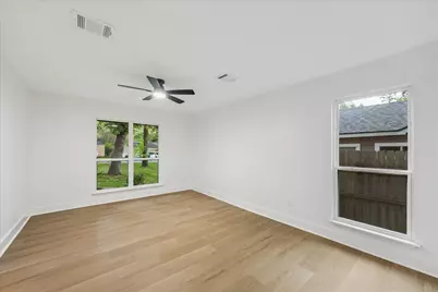 85 Yewleaf Drive, Spring, TX 77381 - Photo 13