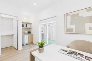 606 Skyland Terrace Way, Houston, TX 77009 - Photo 9