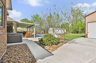 175 Rd 66121, Dayton, TX 77535 - Photo 7