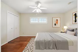 9811 Greenwillow St, Houston, TX 77096 - Photo 15