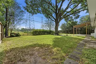 9811 Greenwillow St, Houston, TX 77096 - Photo 25