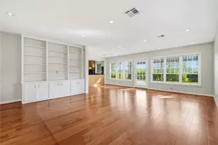 9811 Greenwillow St, Houston, TX 77096 - Photo 13