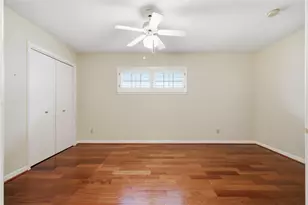 9811 Greenwillow St, Houston, TX 77096 - Photo 27