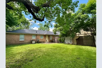 5720 Parwill Street #1, Houston, TX 77081 - Photo 17