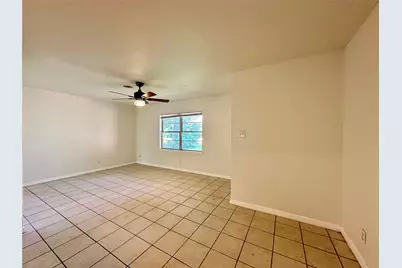 5720 Parwill Street #1, Houston, TX 77081 - Photo 13