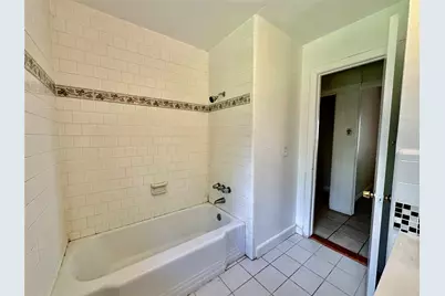 5720 Parwill Street #1, Houston, TX 77081 - Photo 9