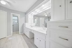 12111 Moorcreek Dr, Houston, TX 77070 - Photo 21