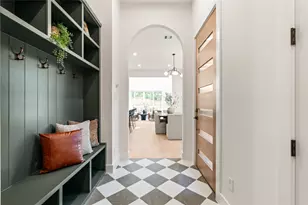 409 Walton St, Houston, TX 77009 - Photo 3