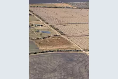 35 Highway 35 Off, Danbury, TX 77534 - Photo 7