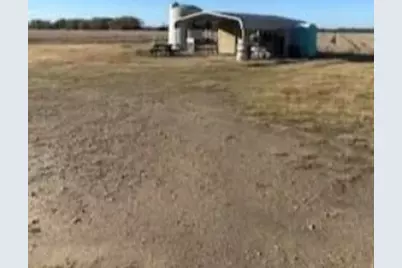 35 Highway 35 Off, Danbury, TX 77534 - Photo 11