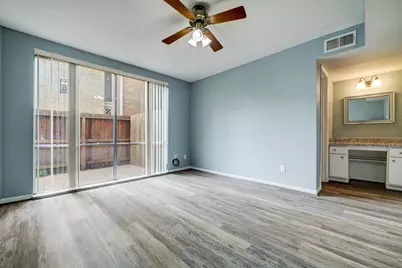 4633 Wild Indigo Street #542, Houston, TX 77027 - Photo 7