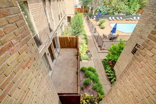 4633 Wild Indigo St, Houston, TX 77027 - Photo 11
