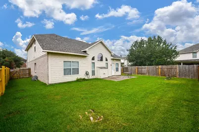 15114 Snow Hill Court, Sugar Land, TX 77498 - Photo 31