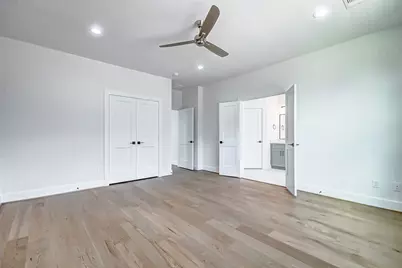 7706 Sky Dweller Drive, Houston, TX 77055 - Photo 19