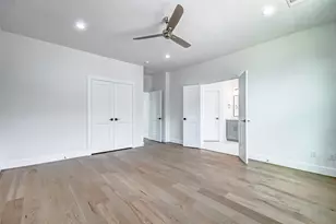 7706 Sky Dweller Dr, Houston, TX 77055 - Photo 19