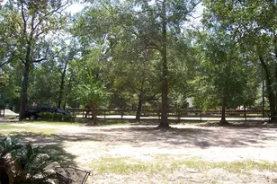 12110 Hillcrest Dr, Pinehurst, TX 77362 - Photo 3