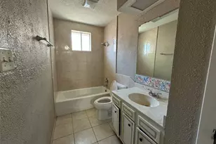 6223 Weststar Ln, Houston, TX 77072 - Photo 7
