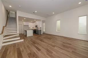 879 Rachel St, Houston, TX 77091 - Photo 5