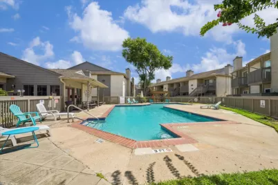 1900 Bay Area Boulevard #180, Houston, TX 77058 - Photo 9