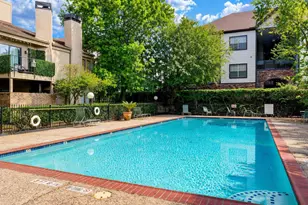 10811 Richmond Ave, Houston, TX 77042 - Photo 27